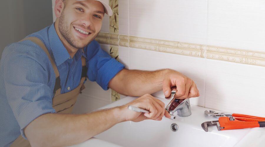 Local annual plumbing maintenance in McDade, TX